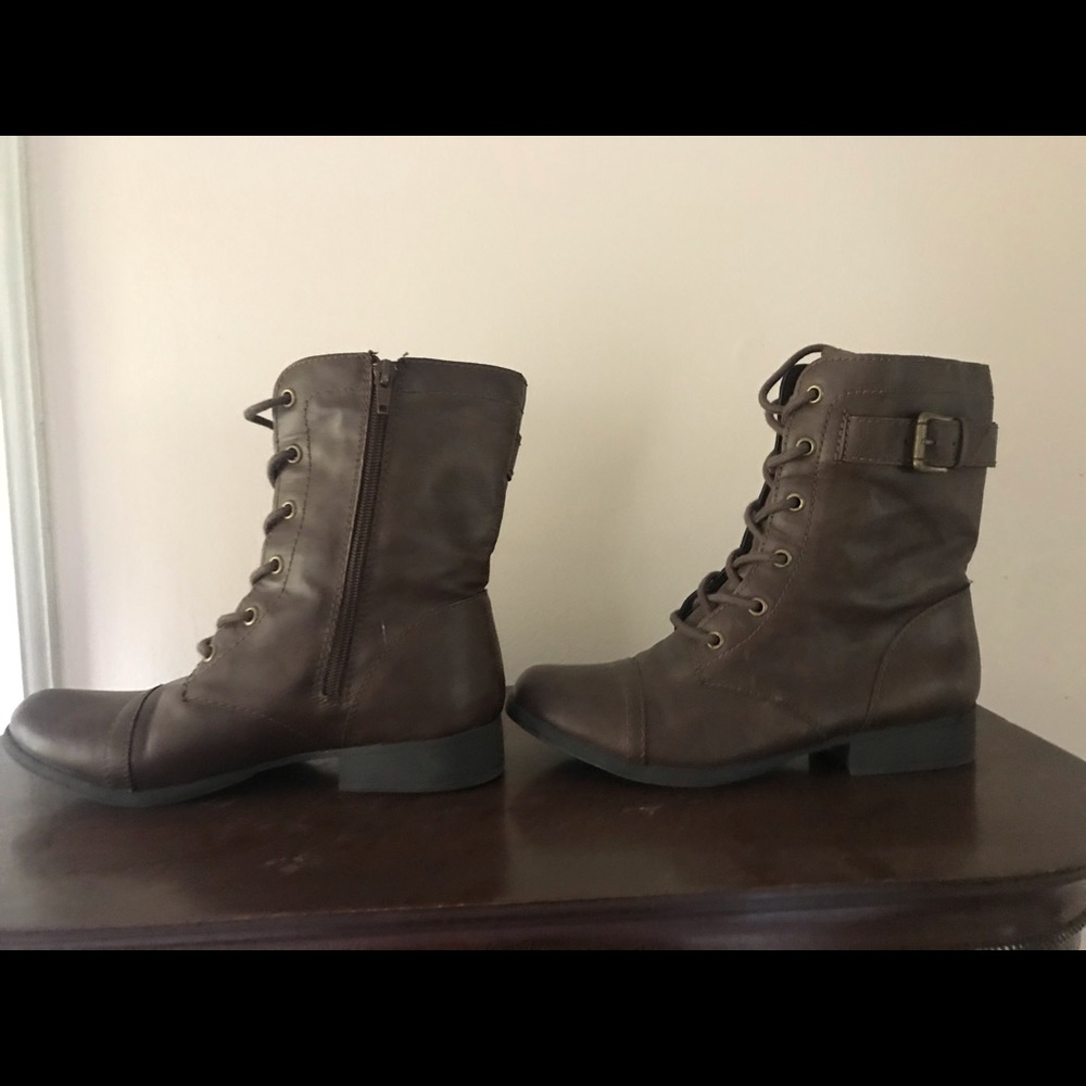 American Rag boots - Picture 3 of 3